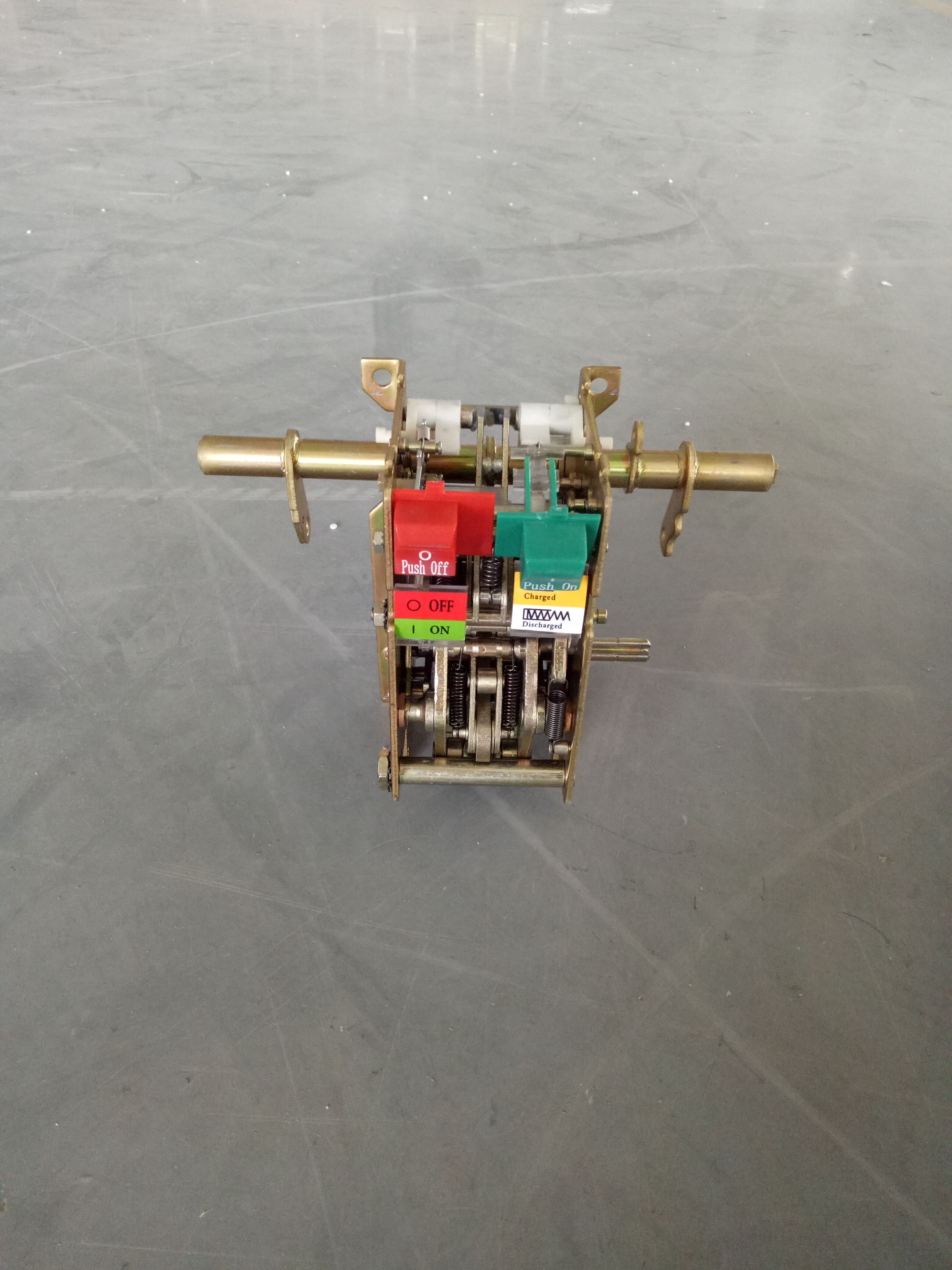 450操作機(jī)構(gòu)框一三級.jpg